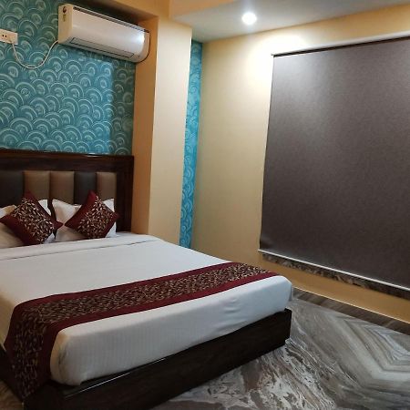 Hotel Aloka Residency Kalküta Dış mekan fotoğraf