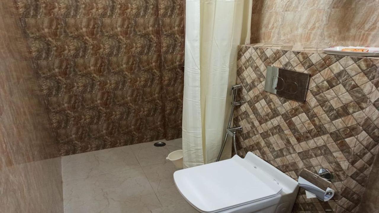 Hotel Aloka Residency Kalküta Dış mekan fotoğraf