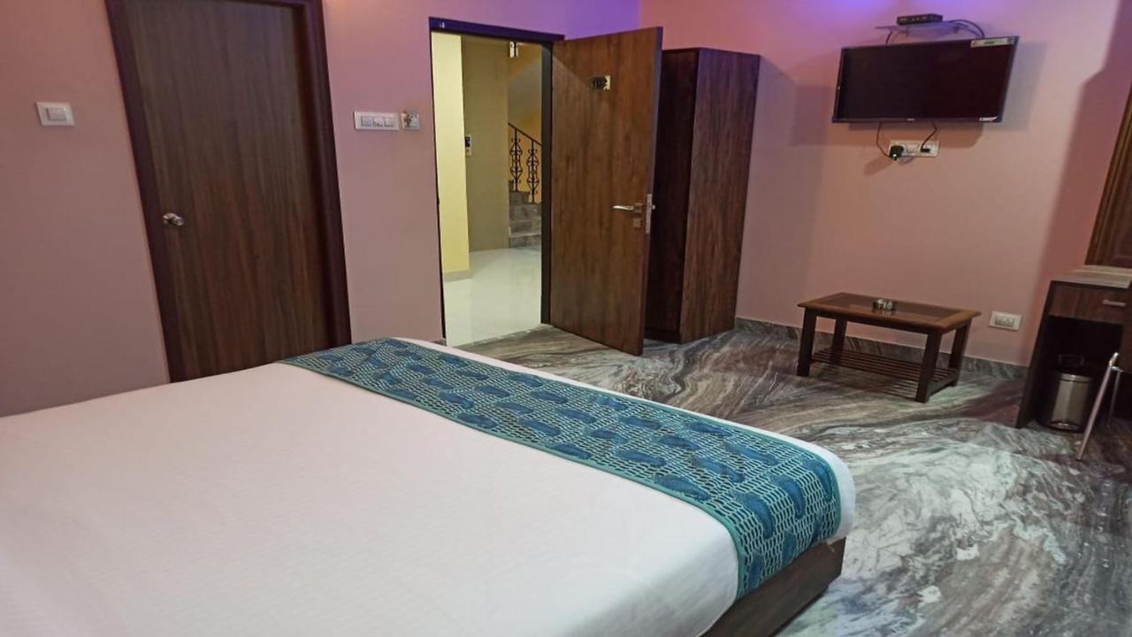 Hotel Aloka Residency Kalküta Dış mekan fotoğraf