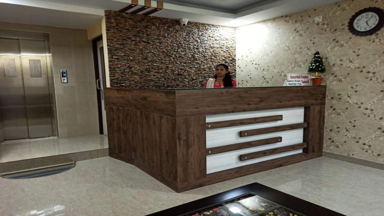 Hotel Aloka Residency Kalküta Dış mekan fotoğraf